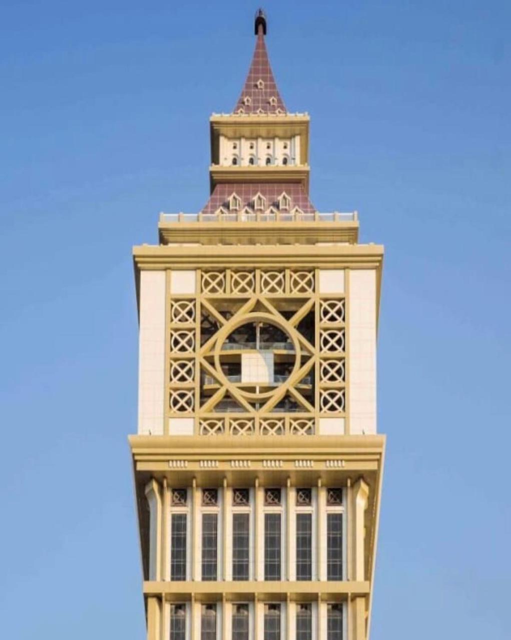 Grand Mercure Hotel Dubai Exteriör bild